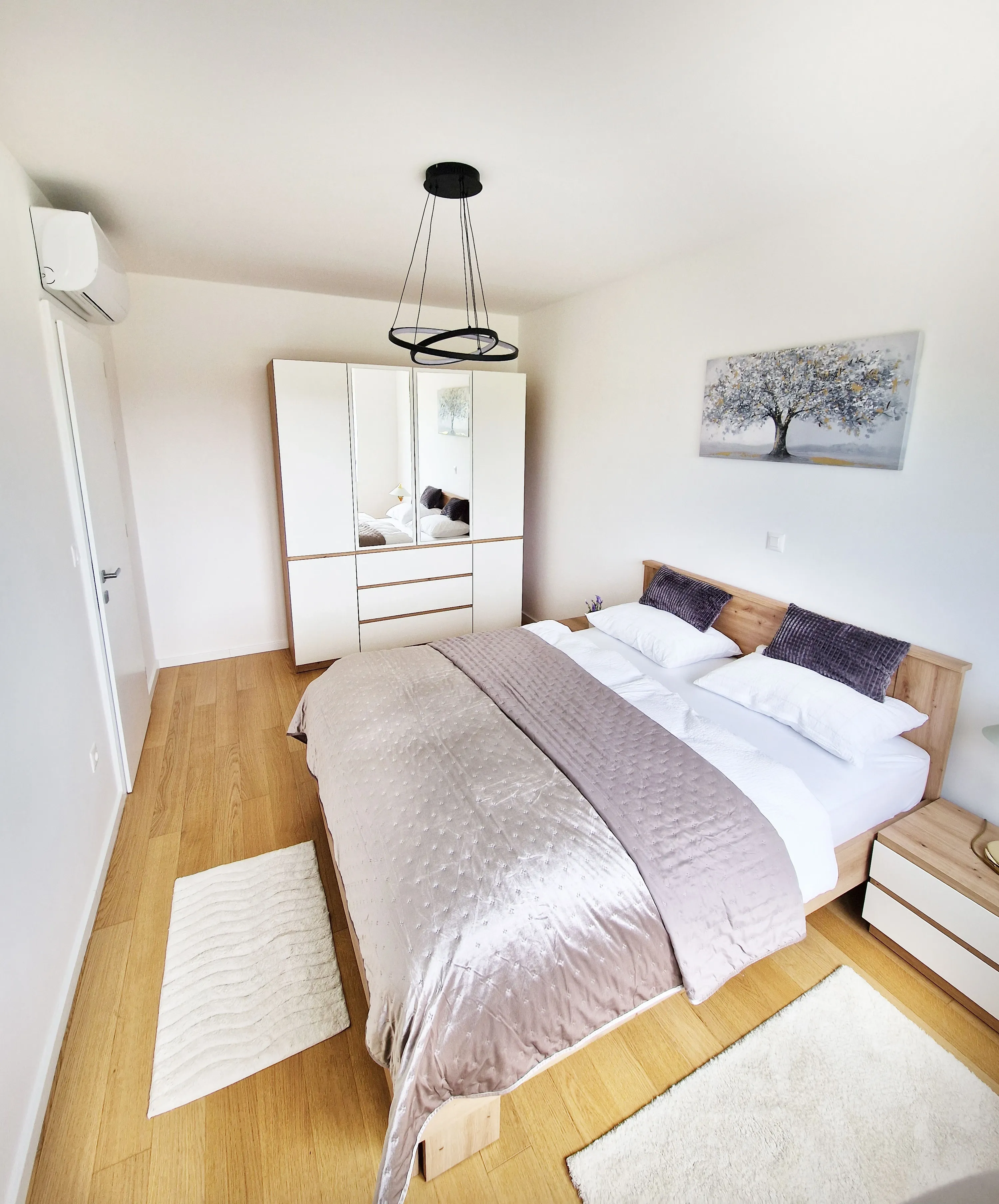 Queen Apartment Karlovac — 20240525_114154 novo